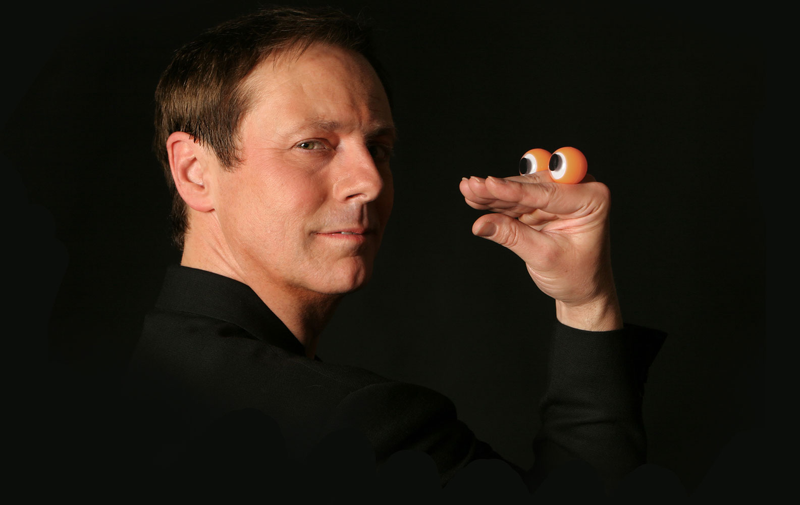 A fan site for ventriloquist Ronn Lucas